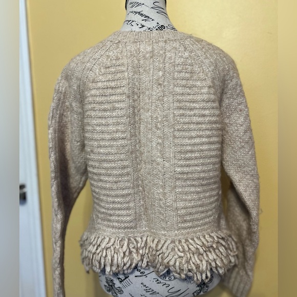 Banana Republic Light Beige Cable Knit Sweater Sz XL - Picture 5 of 10